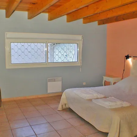 Le Cap D'agde Sleeps 9 بيت للعطل
